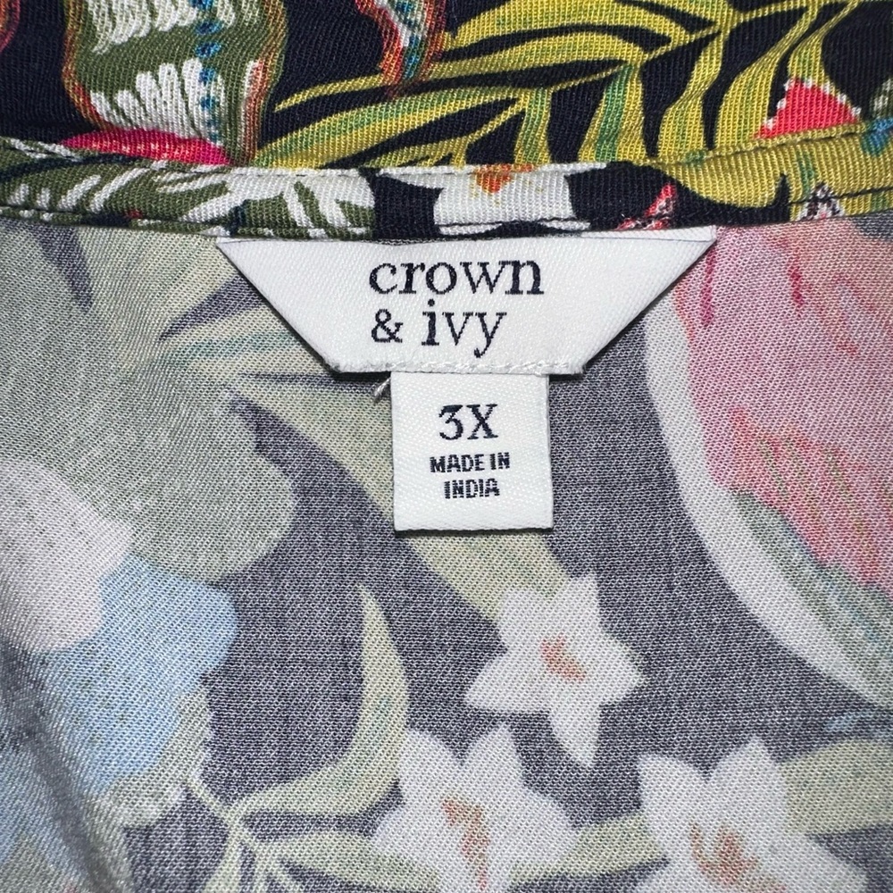 Crown & Ivy Pink and Blue Ruffled Blouse - Picture 2 of 8